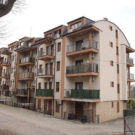 Apartman Lena Vrnjačka Banja エクステリア 写真