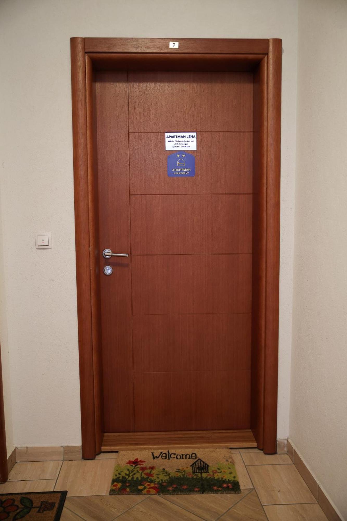 Apartman Lena Vrnjačka Banja エクステリア 写真