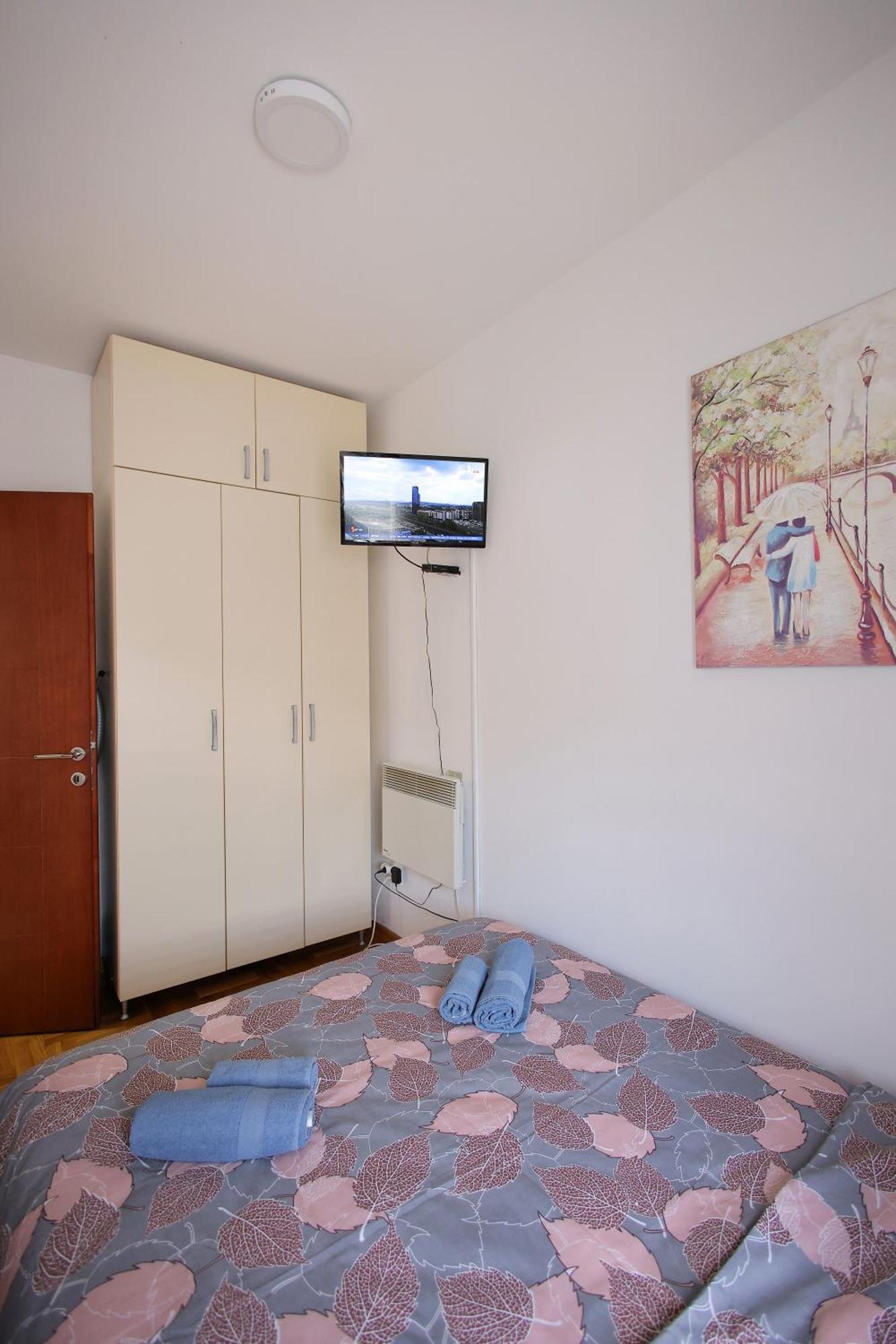 Apartman Lena Vrnjačka Banja エクステリア 写真