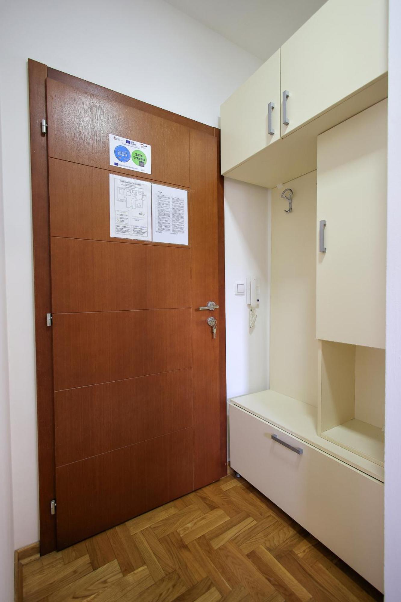 Apartman Lena Vrnjačka Banja エクステリア 写真